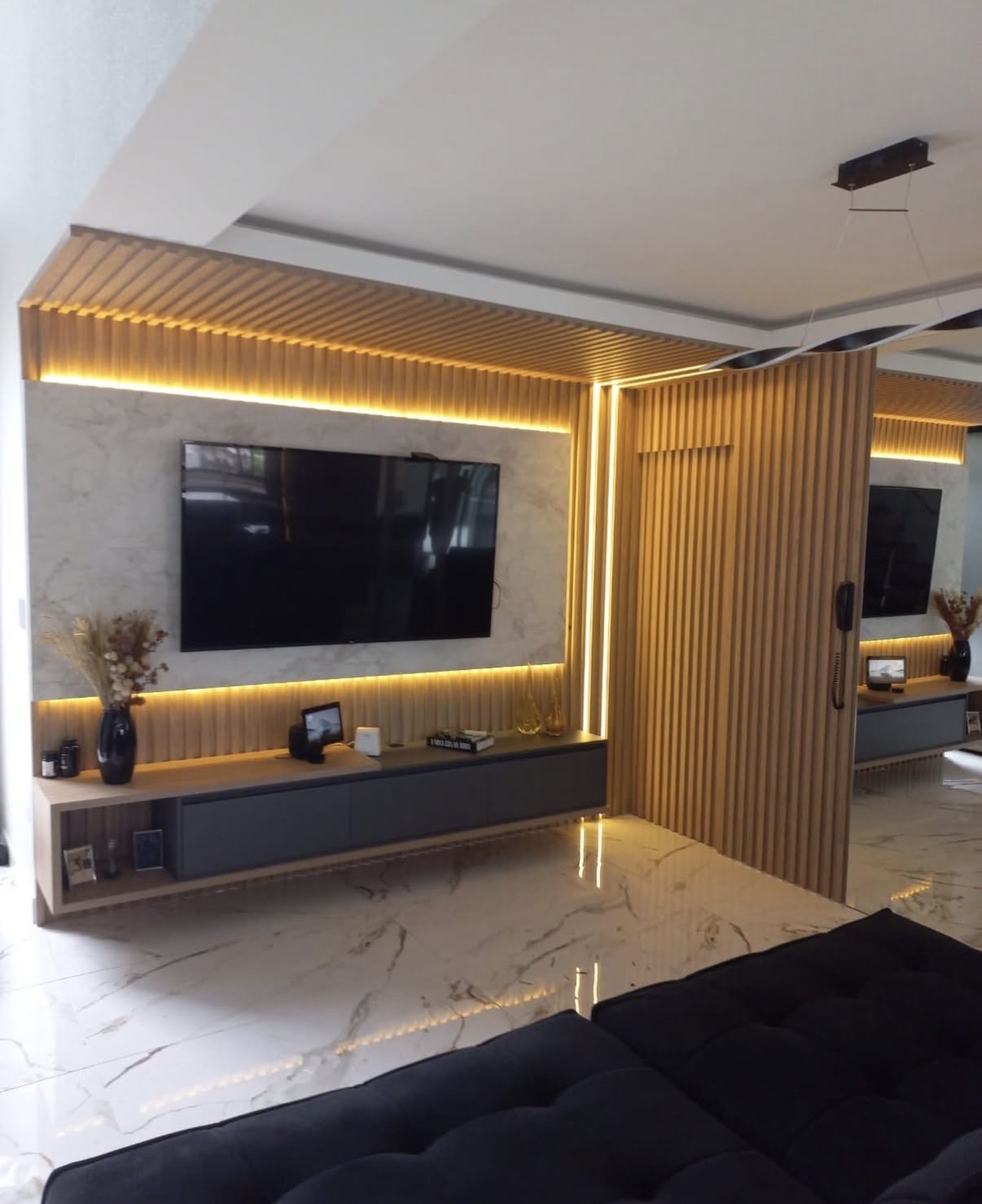 Painel TV com Ripado – Prol Movelaria